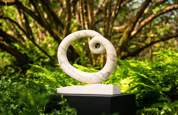 William Peers New Carvings 6th - 22nd November 38 Albemarle Street, W1S 4JG Monday-Friday, 10am-6pm View Catalogue