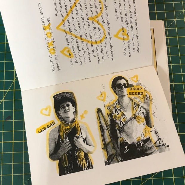 What is a ‘zine’?