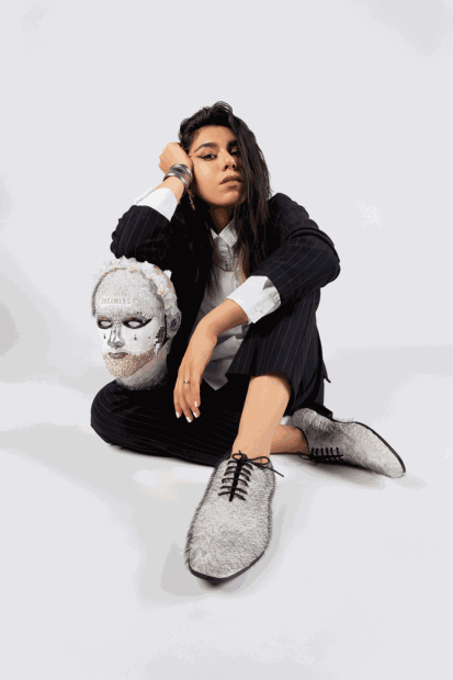 Mahsa Merci, Overview