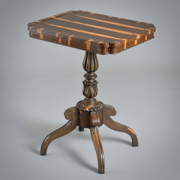 A FINE GEORGE IV SCOTTISH LABURNUM LAMP TABLE ATTRIBUTED TO JAMES MEIN OF KELSO, CIRCA 1830. 28in. (71cm) high; 22in....