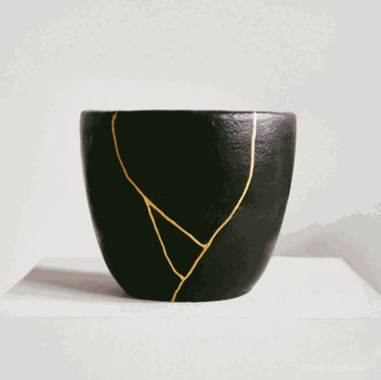 Kintsugi: Golden Repair Kintsugi (Japanese: 金継ぎ, lit. 'golden joinery'), also known as kintsukuroi (金繕い, 'golden repair'), is the Japanese art...