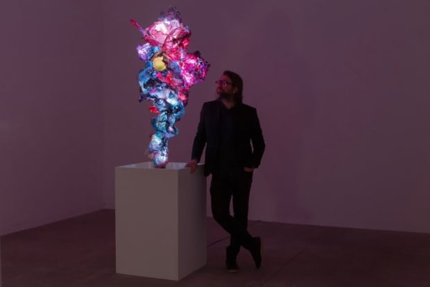 Vladimir Kanic is the creator of living algae sculptures that use spectators’ breath and carbon pollution as food and convert...