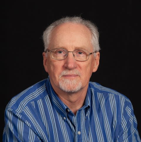 Over a period of three years, I observed water’s diverse visual qualities of shape and colour. In stillness and in...