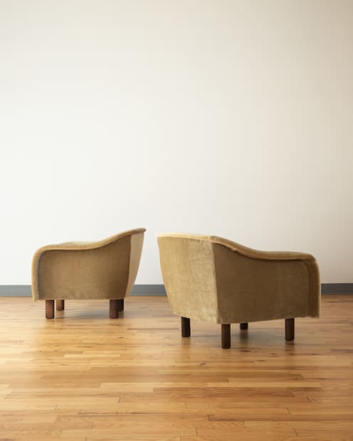 CURVED ARMCHAIR, 1948 Designed in 1948, this pair of Curved Armchairs by Joaquim Tenreiro embodies the essence of Brazilian mid-century...