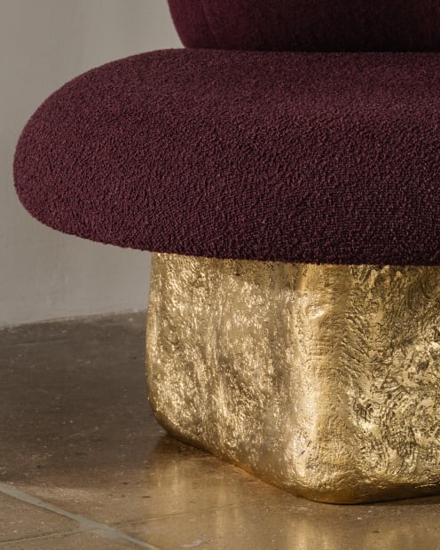 ECHE COLLECTION The Eche Collection is Lucas Recchia&rsquo;s first series of seating, first presented in his solo show Elemental Echoes...