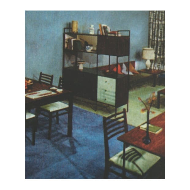 Made of Rosewood, the Unilabor 4015 Chair by Geraldo de Barros has a light structure, the characteristic of Unilabor's production...