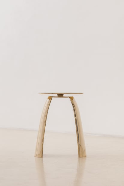 The latest addition to the Morfa collection, the Morfa n.10, serves as either a dining table or an entrance table,...