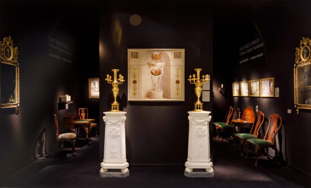 Thomas Coulborn & Sons' booth at TEFAF Maastricht 2022