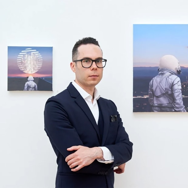 Portrait of artist Scott Listfield