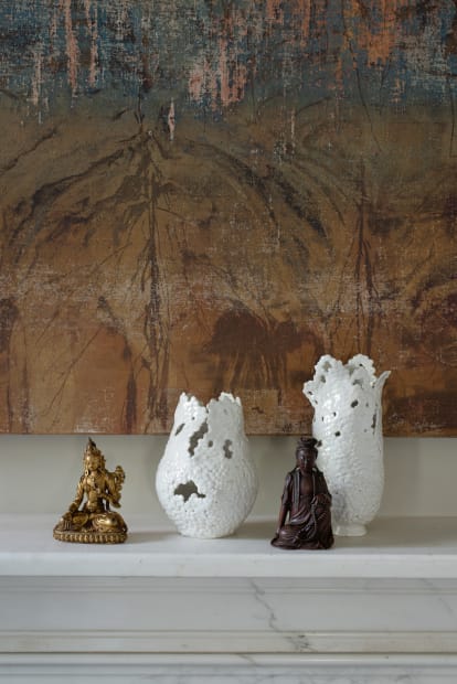 Heritage as Aesthetics Lloyd Choi Gallery (LCG) and Schoeni Projects Interiors (spi) present a collaborative debut at Sotheby’s London this...