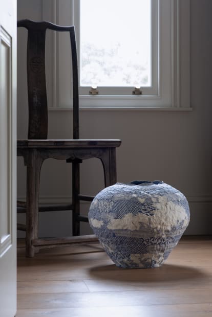 Heritage as Aesthetics Lloyd Choi Gallery (LCG) and Schoeni Projects Interiors (spi) present a collaborative debut at Sotheby’s London this...