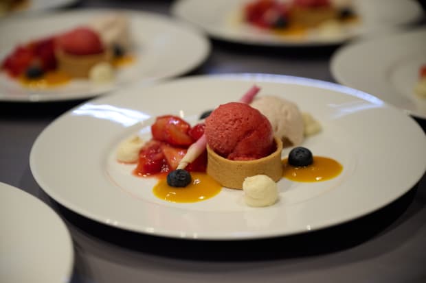 Looking for a unique venue to host your next event? At Galerie Melbye-Konan, we offer an inspiring 400 m² space,...