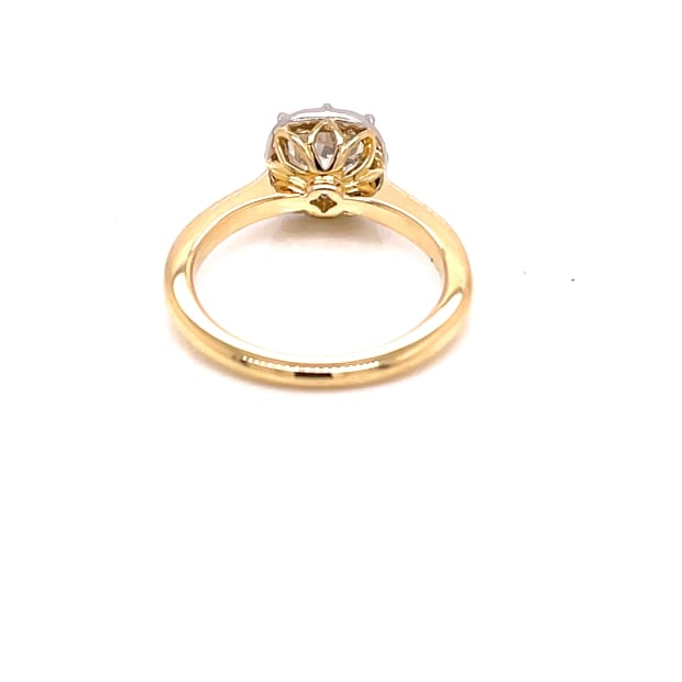 'I couldn’t be more grateful for working with Aril Jewels - their mix of expertise, creativity and ability to listen...