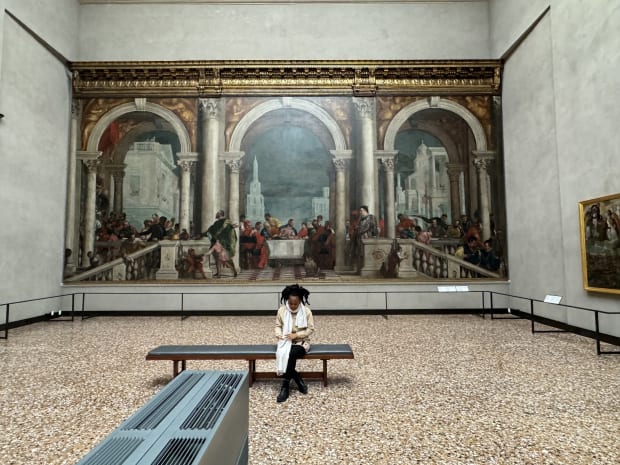 During her residency in Venice, Osaru Obaseki has immersed herself in the culture and history of the city, drawing inspiration...