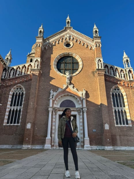 As Osaru delved deeper into the vibrant tapestry of Venice, her journey took a fascinating turn. Among the many people...