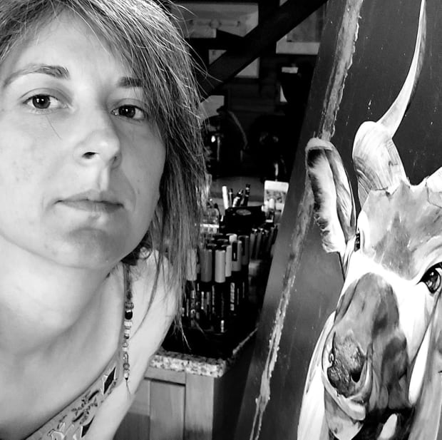 Her work is inspired by traditional Japanese art, notably through Byōbu (wind walls), screens painted on paper and gilded with...