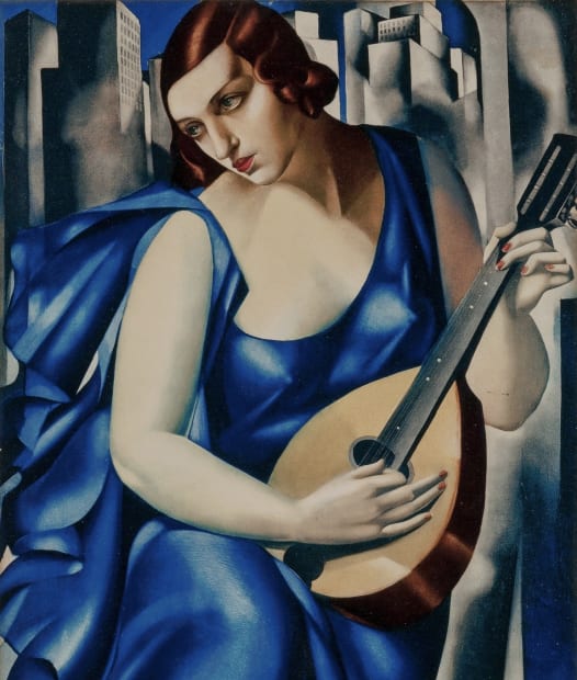 THE PIVOTAL ROLE OF WOMEN IN SHAPING CONTEMPORARY ART