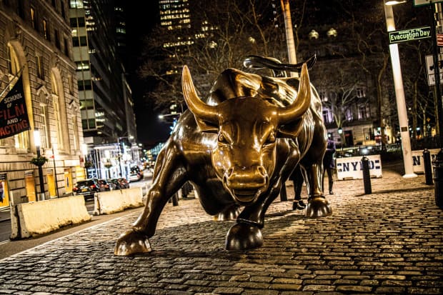 Back to: HOME PAGE &ldquo;It was Black Monday,&rdquo; Arturo Di Modica says. &ldquo;The crash of &rsquo;87. The big crash.&rdquo; Only...