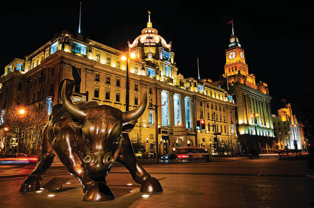 2010: Installed at The Bund, Shanghai