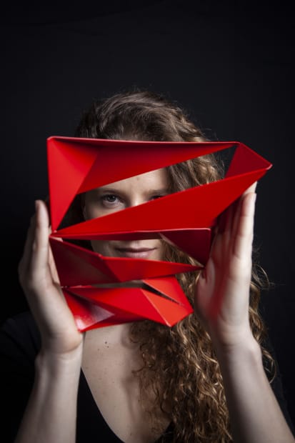 'Empecé con la madera y pasé por el cobre y el bronce. Terminé en el acero. He aprendido a domesticarlo....