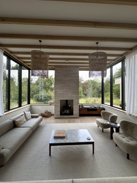 Art Sourcing for Design Projects