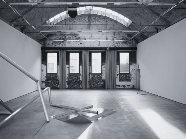 2007, Opening of the Brussels space