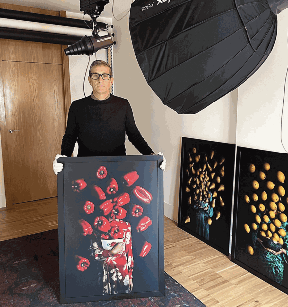 With each collection Miguel Vallinas continously challenges ideas of still life and portraiture, while mainitning his signature style of isolating...