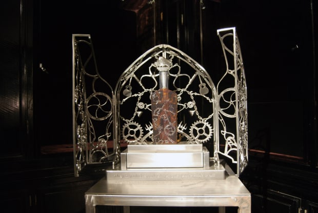 AWARD-WINNING WHISKEY