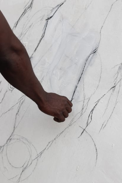 Pour le chapitre 2 de notre parcours à la découverte de l'art contemporain, nous explorons deux disciplines des arts plastiques,...