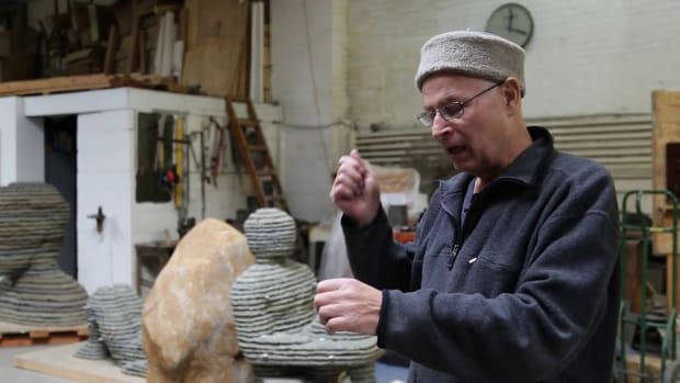 Boaz Vaadia’s technique consists of carving separate stones and layering them on top of each other, layer by layer. For...