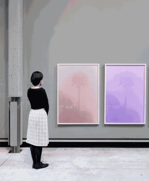 LOOP Mädler draws on the natural yet intentional repetition found in musical rhythms in his depictions of the iconic ocean-side...