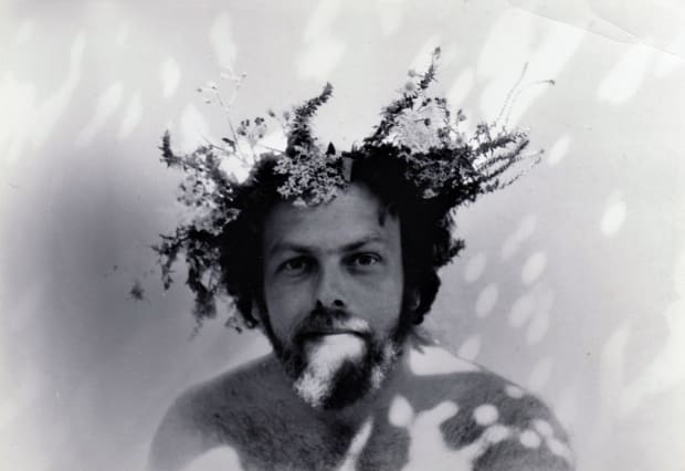 Архитектор по образованию (он участвовал в проектировании здания пресс-центра Олимпиады-80, ныне «РИА Новости»), Семен Файбисович обратился к живописи в конце...