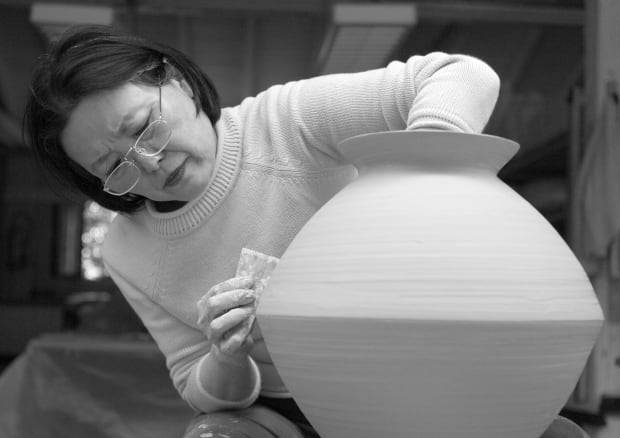 Young-Jae Lee (b. 1951, Seoul) has exhibited widely across Europe, Asia and America. Her works are represented in many public...