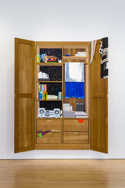 LESLIE WAYNE | HERE AND THERE Leslie Wayne and Durham Press have released the sculpture titled Here and There depicting...