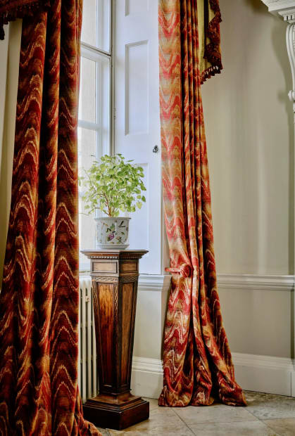 Zardozi Bargello, Watts of Westminster