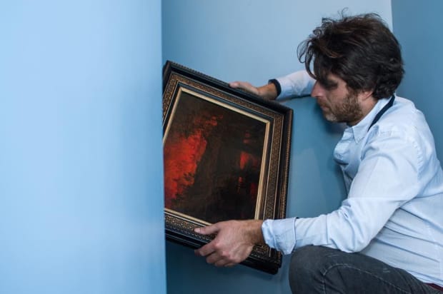 La Galerie Drylewicz organise régulièrement des expositions de ses dernières acquisitions et participe aux foires belges Antica Namur & Antica...
