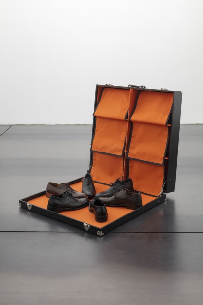 Entes y serpientes, 2024 Wood, fabric, hardware, shoes, paint, paint, etc. 73 x 68 x 80 cm 28 3/4 x...