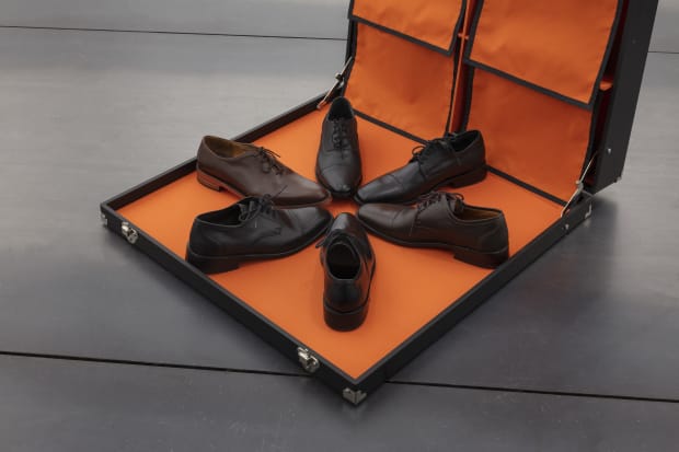 Entes y serpientes, 2024 Wood, fabric, hardware, shoes, paint, paint, etc. 73 x 68 x 80 cm 28 3/4 x...