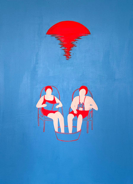 Лаконичные, контрастные картины из серий «Бесконечность мгновений» и «На деревне» (обе – 2024 г.), на первый взгляд, отсылают к полярным...