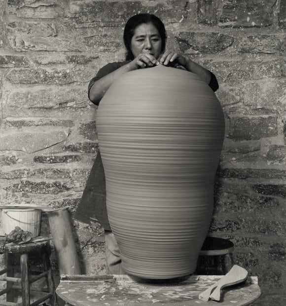 Born in Pepeekeo, Hawaii in 1922 to Japanese immigrant parents, Takaezu studied ceramics first with Claude Horan, the founder of...