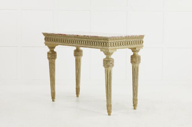 AngeliKa Davenport - PrIVATE CLIENT TINCTURE NATURALS LONDON “I’m still in love with every single piece I’ve been buying from...