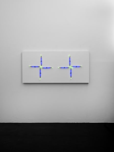 In Flashback 4≠4 (1988/2021) and Flashback 4x3 (1988/2021) Brigitte Kowanz references her early works from the 1980s, in which she...