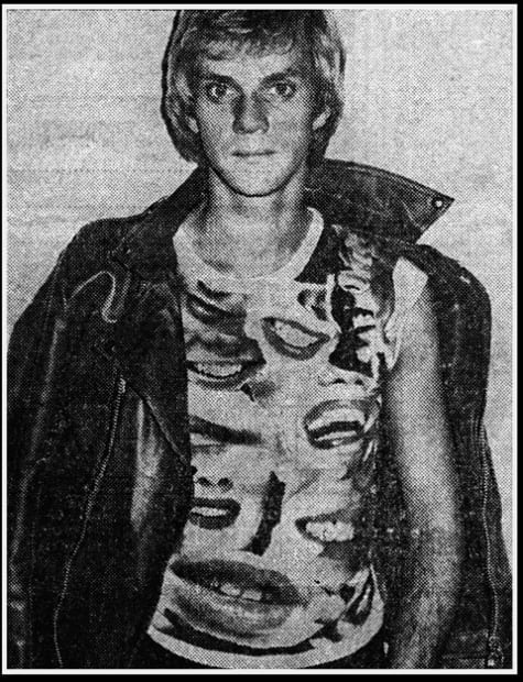 In 1975 David Bailey photographed the LIPS t-shirt on a very punkish looking Malcolm McDowell for the Sunday Times in...