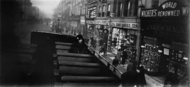 THE POWER OF PHOTOGRAPHY CDIII, Bibi in London, October 1926