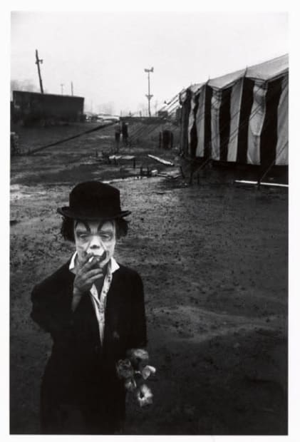 Bruce Davidson, The Dwarf (with cigarettes and flowers), 1958/Printed Later
