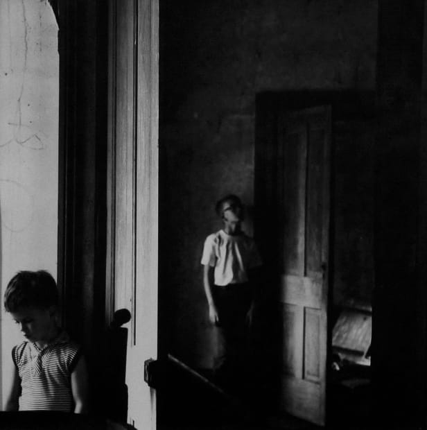 Ralph Eugene Meatyard, Untitled - 2 boys and doorways, 1960