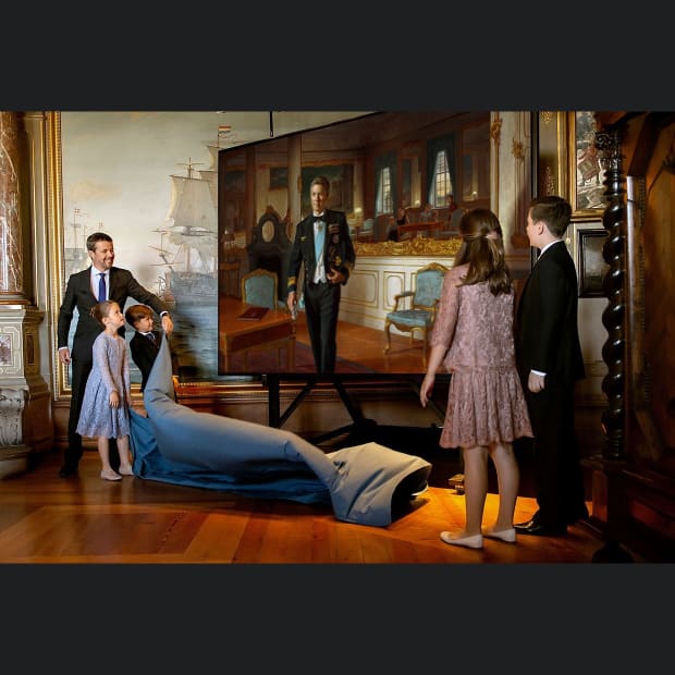 To celebrate the 50th birthday of HRH Crown Prince Frederik in 2018, the Museum of National History commissioned a new...