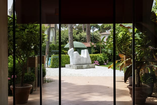 Discover The Art of The Middle East in Forte Dei Marmi