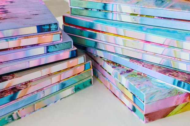 Jean-vincent simonet - Waterworks Publisher: RVB Books Dimensions: 34 x 46 cm Pages: 80 Price: € 1.350 PURCHASE