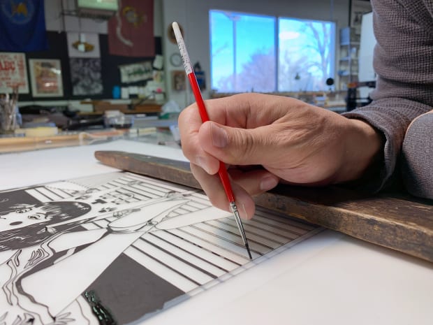 Diego Romero works on Pueb Fiction, 2020